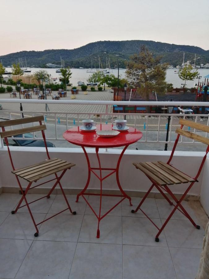 Waterway View Διαμέρισμα Γαλατάς Εξωτερικό φωτογραφία